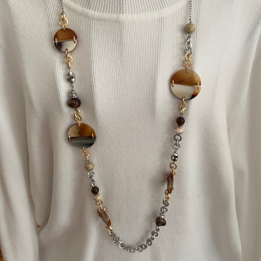 Chico’s “Split Sands” Necklace